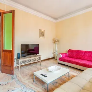  Apartment Under The Basilica Of Sant'andrea Italien